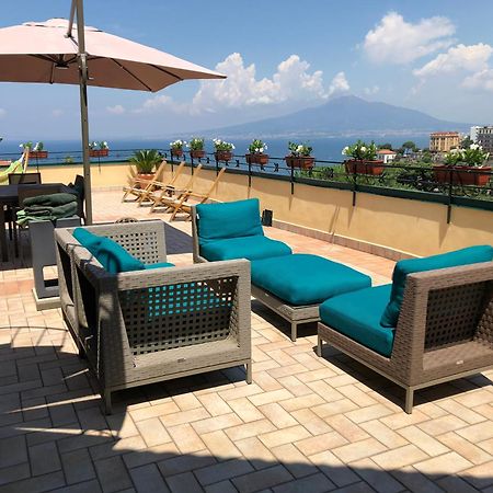 ヴィーコ・エクエンセ Vesuvio View Bed & Breakfast エクステリア 写真