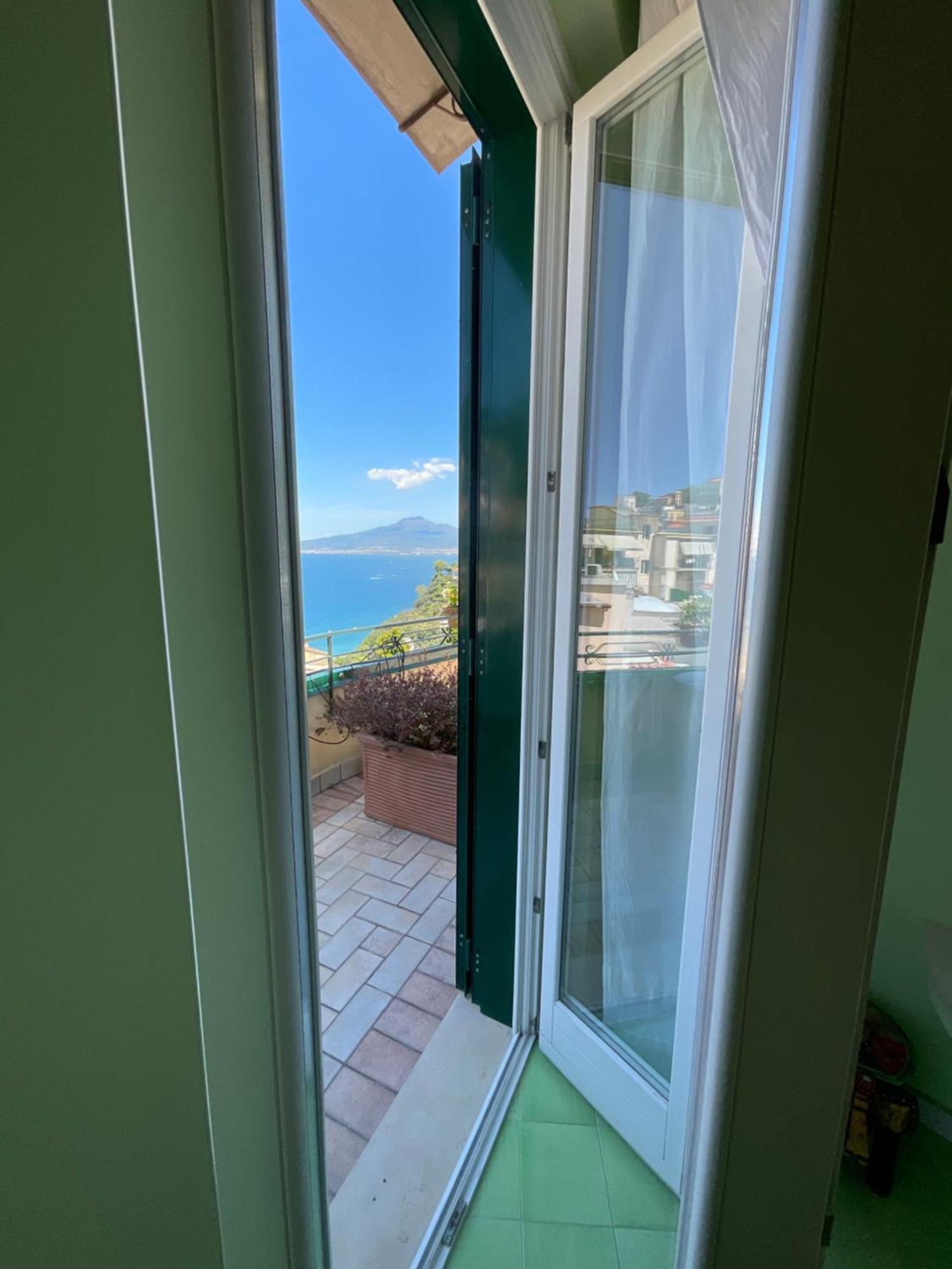 ヴィーコ・エクエンセ Vesuvio View Bed & Breakfast エクステリア 写真
