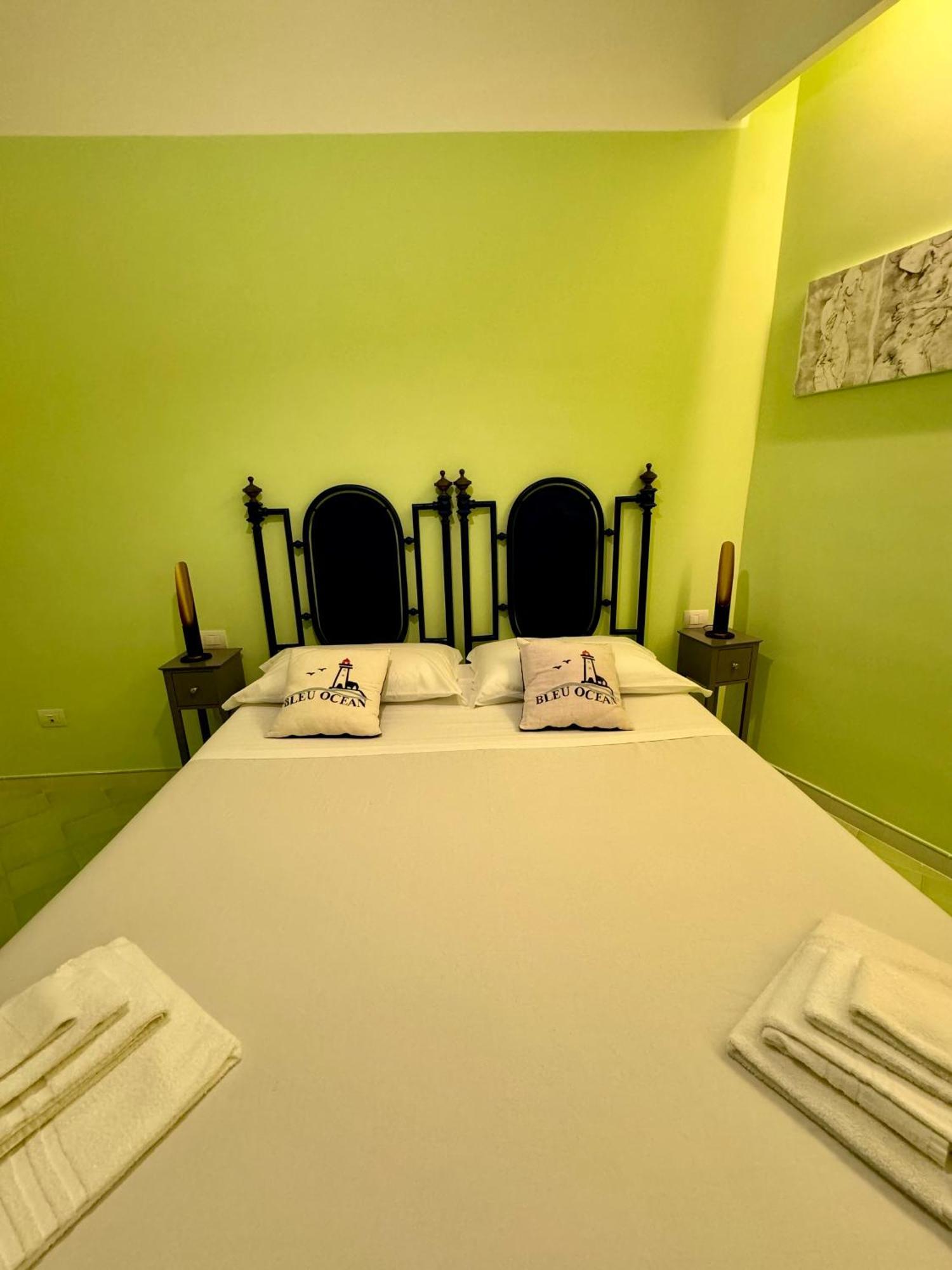 ヴィーコ・エクエンセ Vesuvio View Bed & Breakfast エクステリア 写真