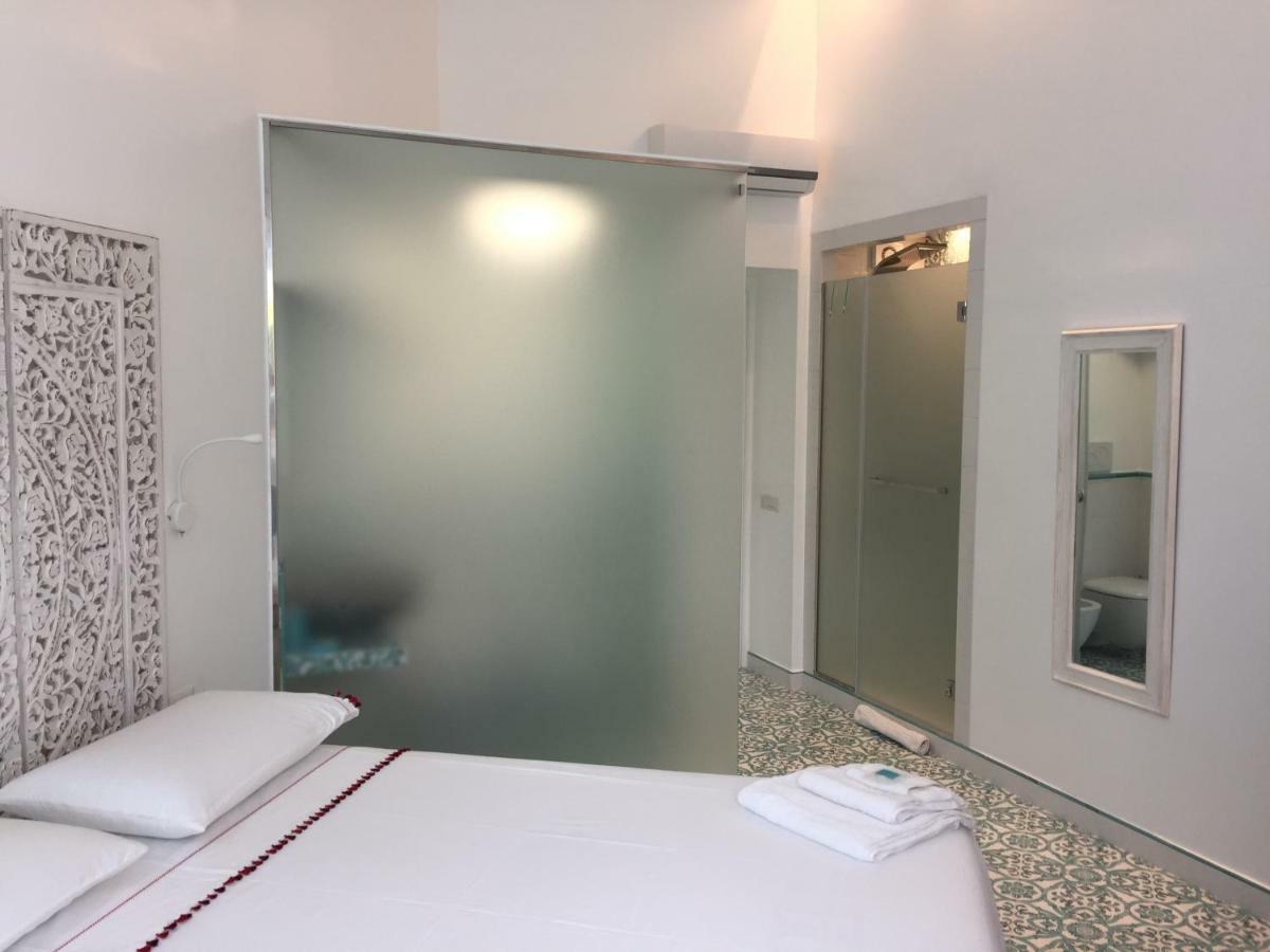 ヴィーコ・エクエンセ Vesuvio View Bed & Breakfast エクステリア 写真